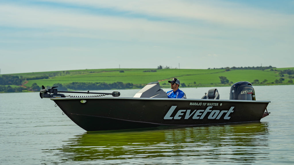 Levefort Marajó 19 Master BASS EDITION + Motor Mercury 115 PROXS e Carretinha